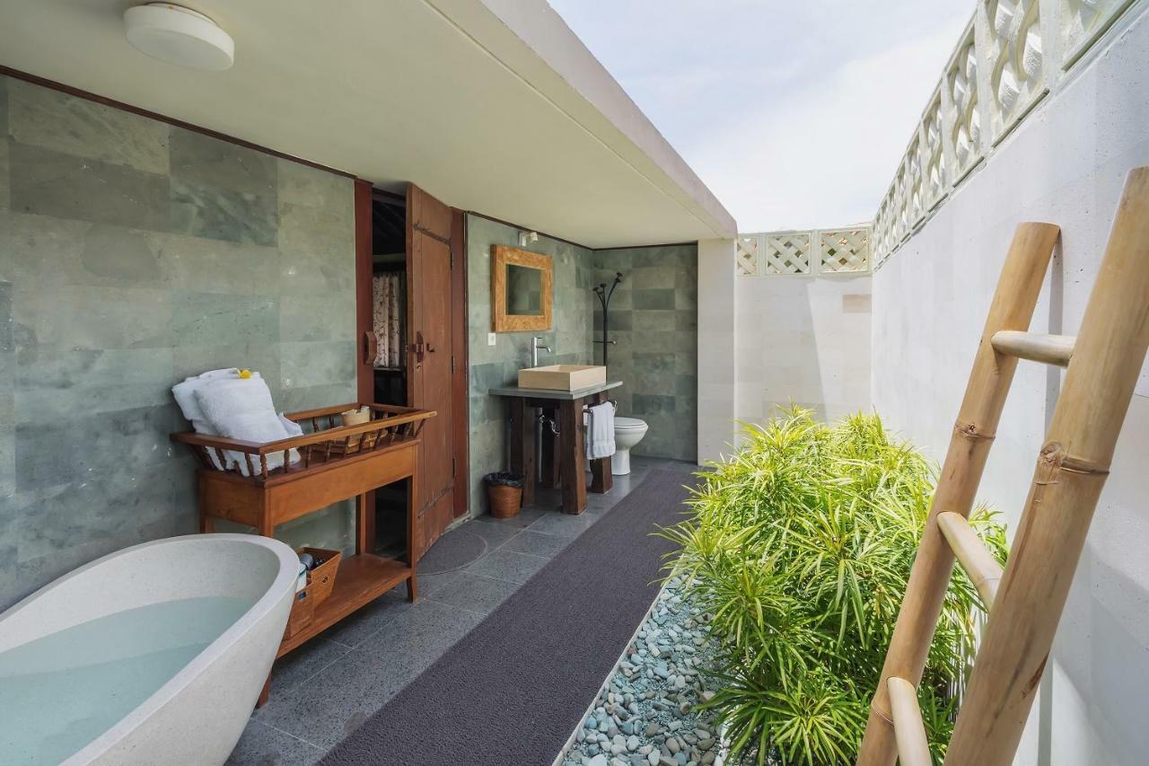 Oceanfront Citakara Sari Villas Кандидаса Экстерьер фото